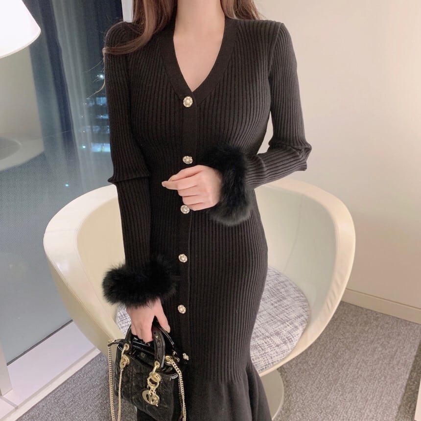 【dress】袖ファー マーメイドニットワンピース　M26156