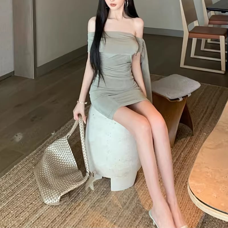 【dress】オフショルダーミニタイトワンピース Q8397