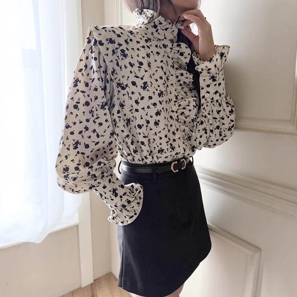 【tops】フリル花柄ブラウス　M29581