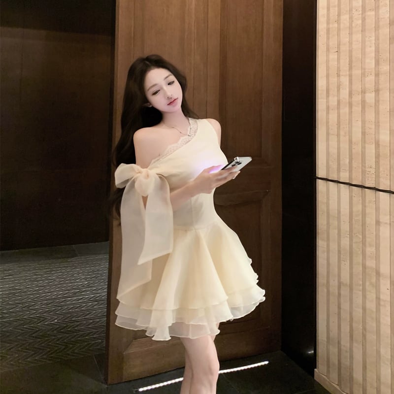 【dress】レースドッキングフレアチュールワンピース Q8514