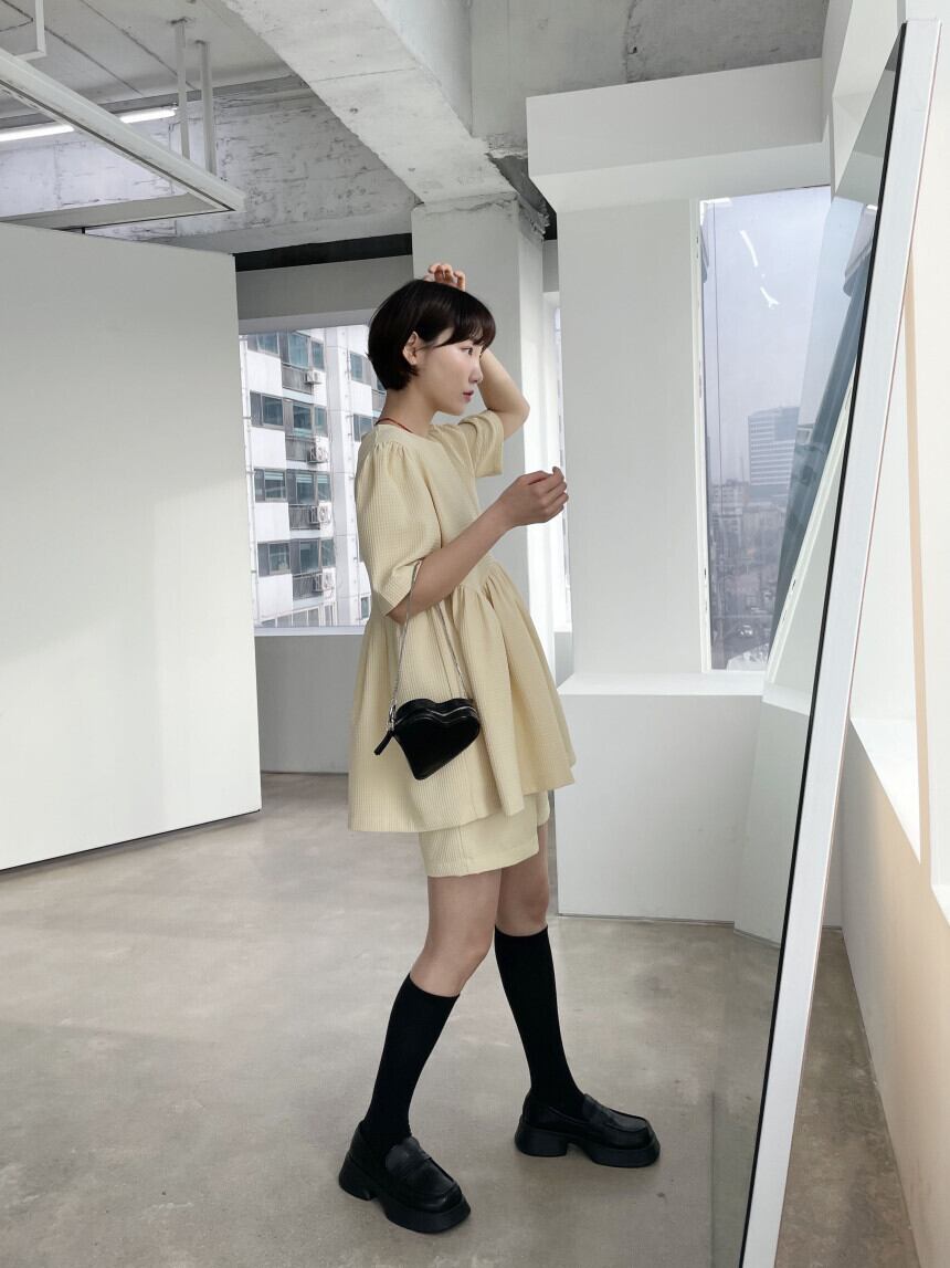 【set】ラウンドネックトップス+ショートパンツ２点セットG21509