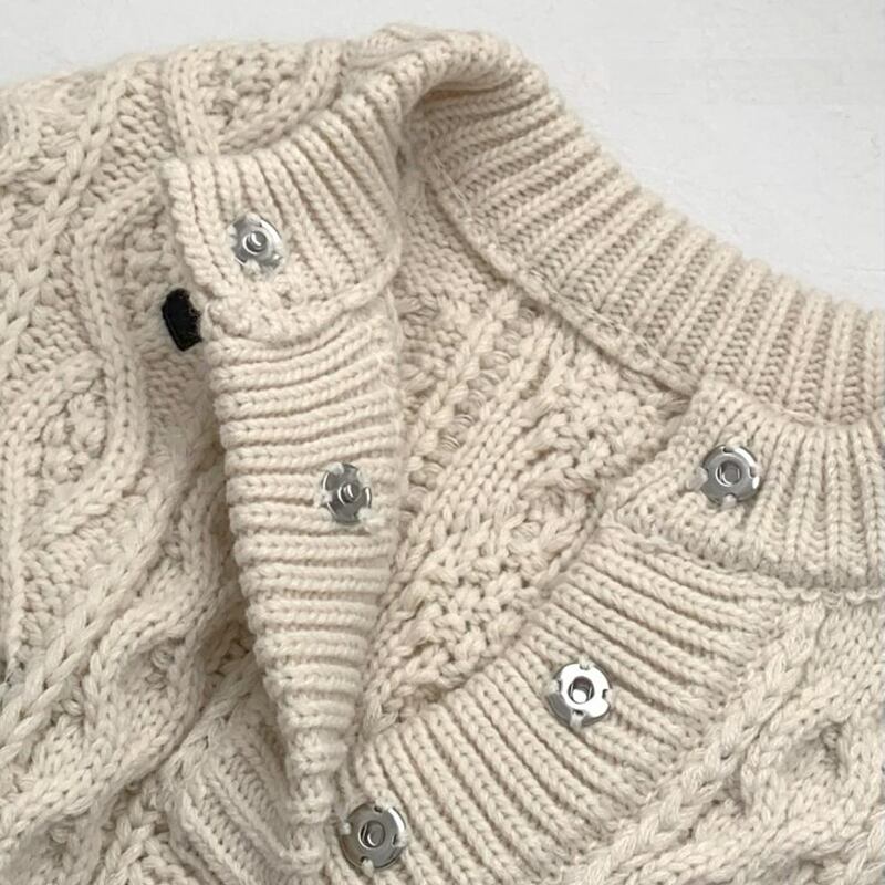 【tops】ハート刺繡柄ニットトップス Q7360
