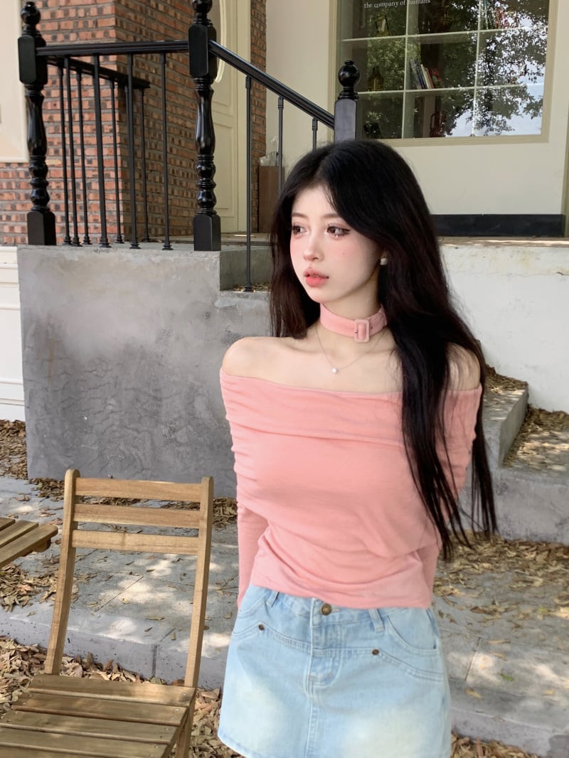 【tops】オフショルダーニットトップス　M28638