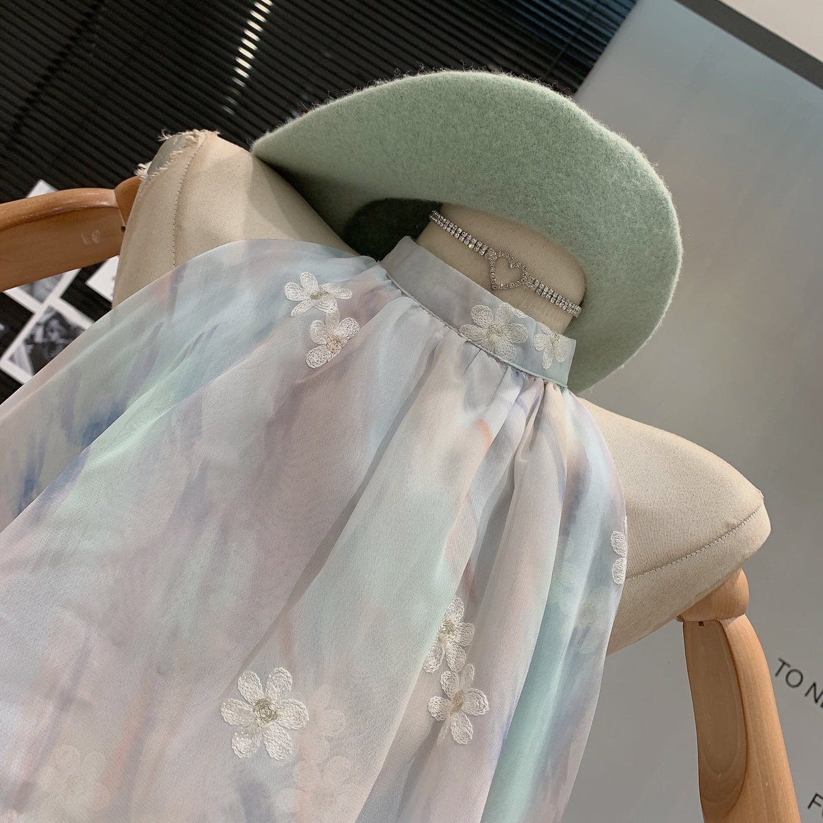 【set】ノースリーブトップス×ショートパンツセット　M24985