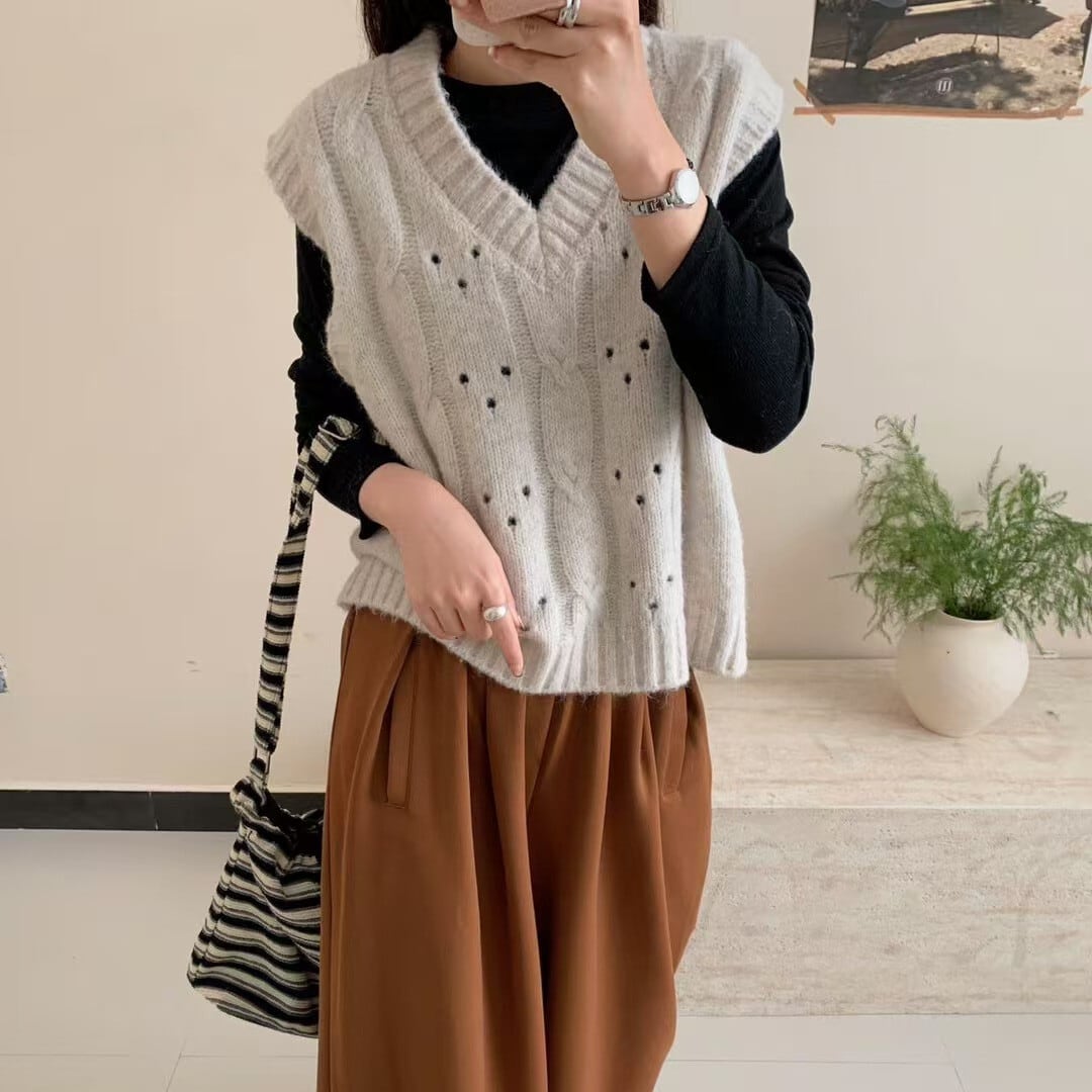 【tops】Vネックニットベスト　M29071