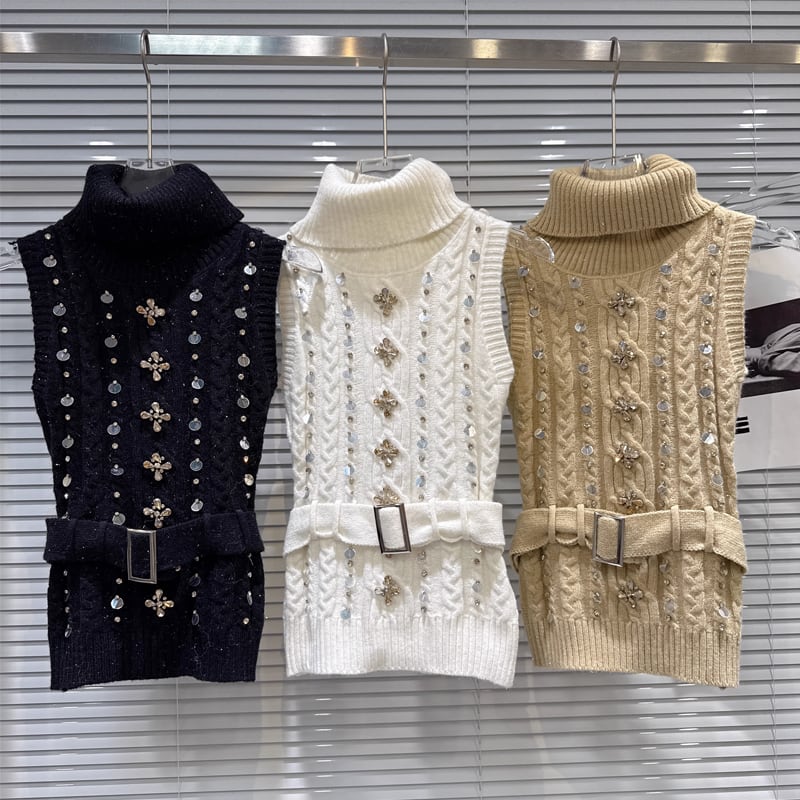 【tops】ラインストーン付きハイネックニットベスト Q7607