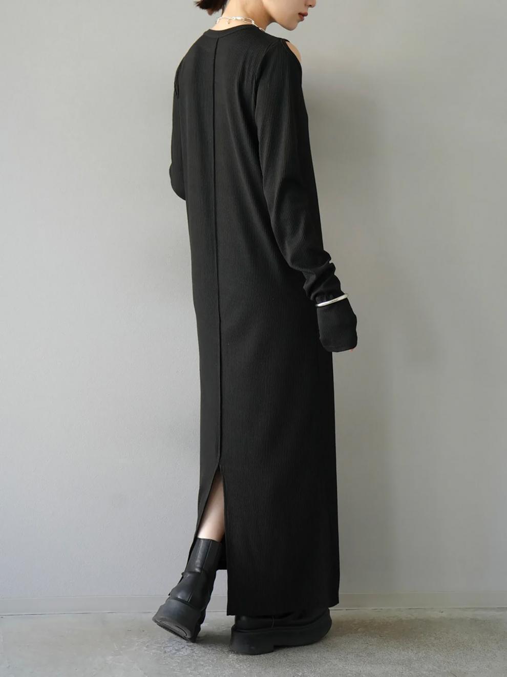 【dress】オフショルダーワンピース　M26626