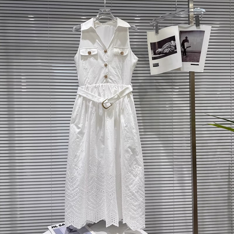 【dress】アイレットレースロングベストワンピース Q8457