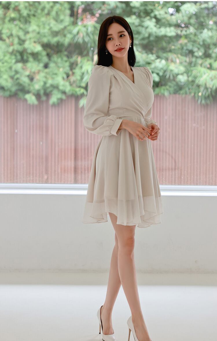 【dress】Ｖネックデートワンピース　M18772