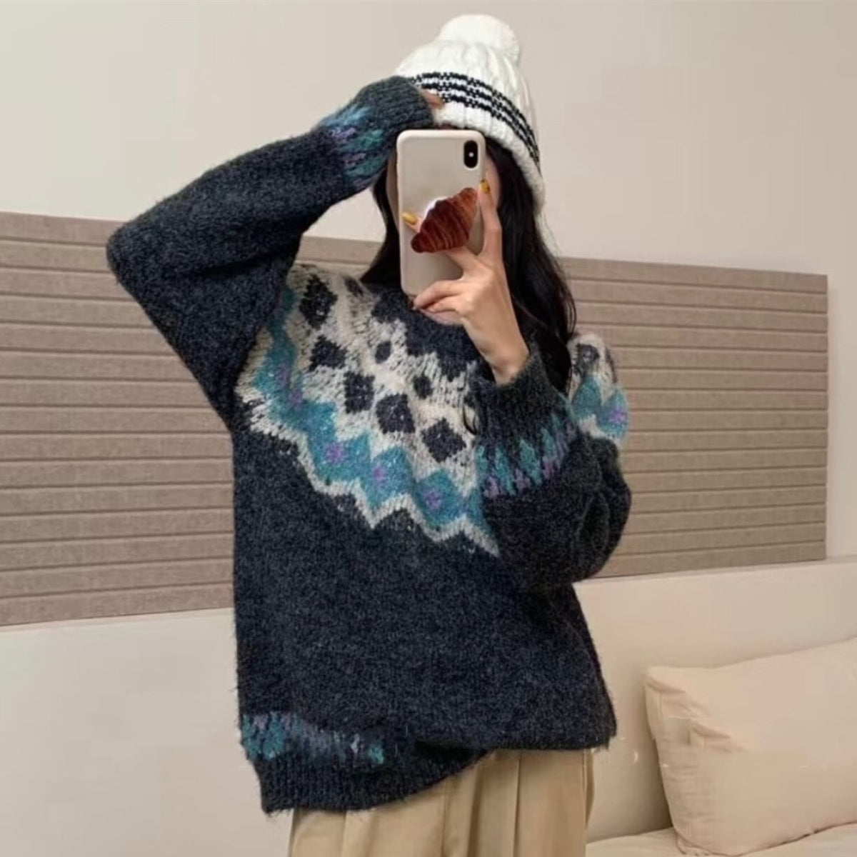 【tops】クルーネックニットセーター　M27697