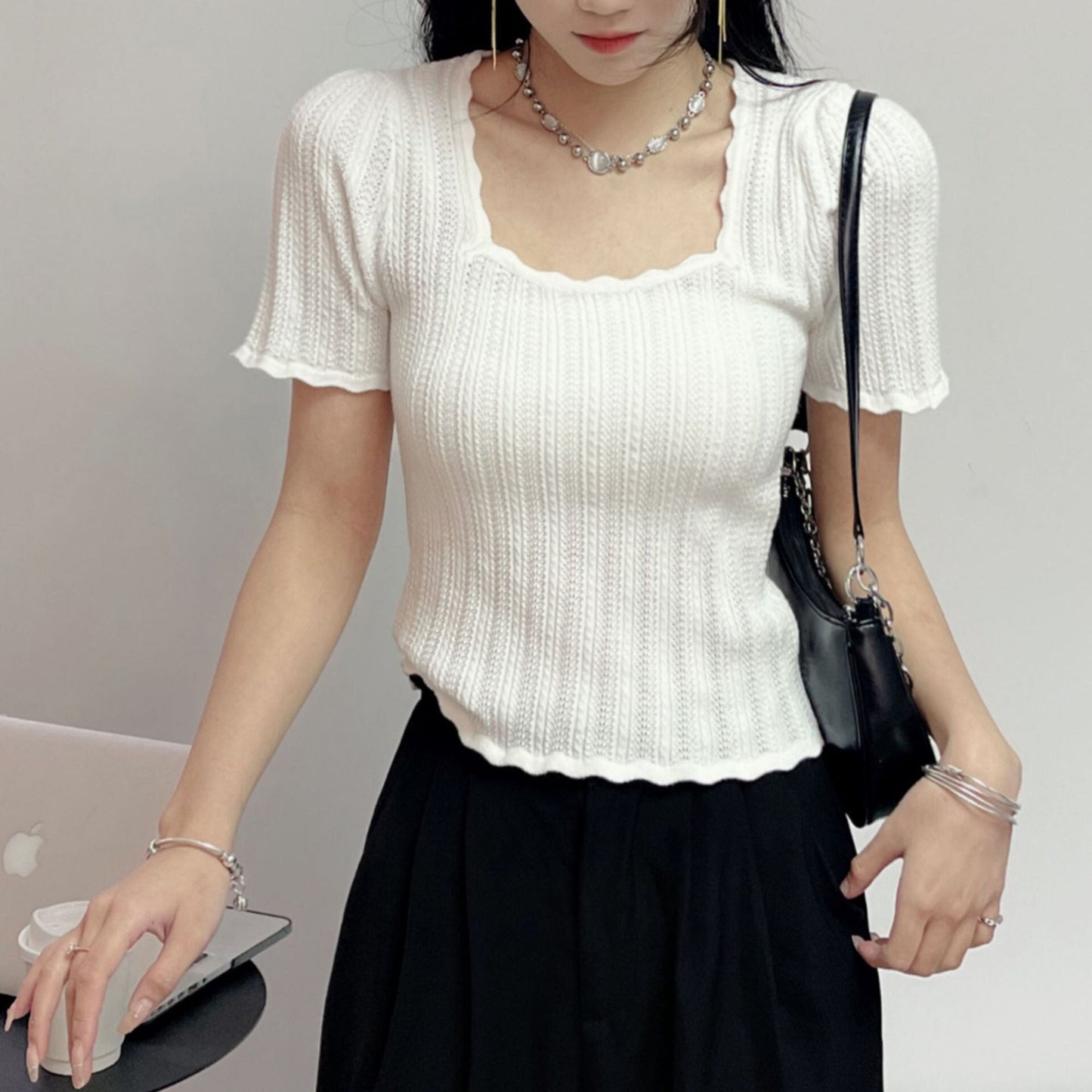 【tops】3色スクエアネック半袖ＴシャツF7353