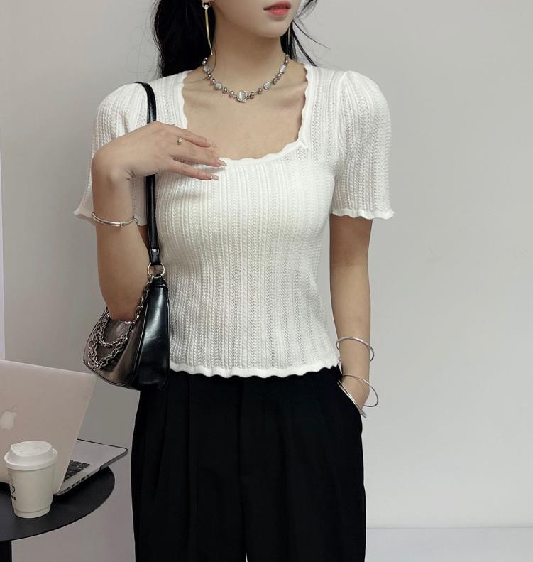 【tops】3色スクエアネック半袖ＴシャツF7353