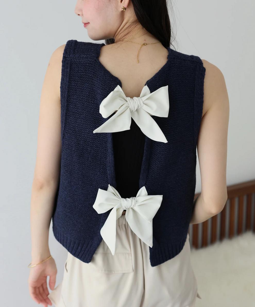 【tops】バックリボンニットベスト　M26367