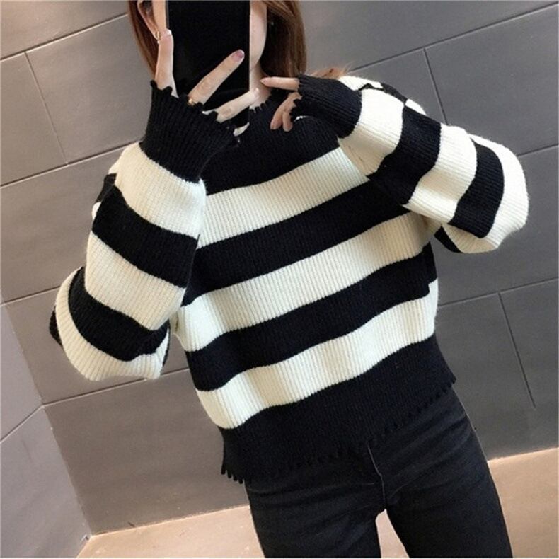 【tops】ボーダー柄ニットセーター　M27558