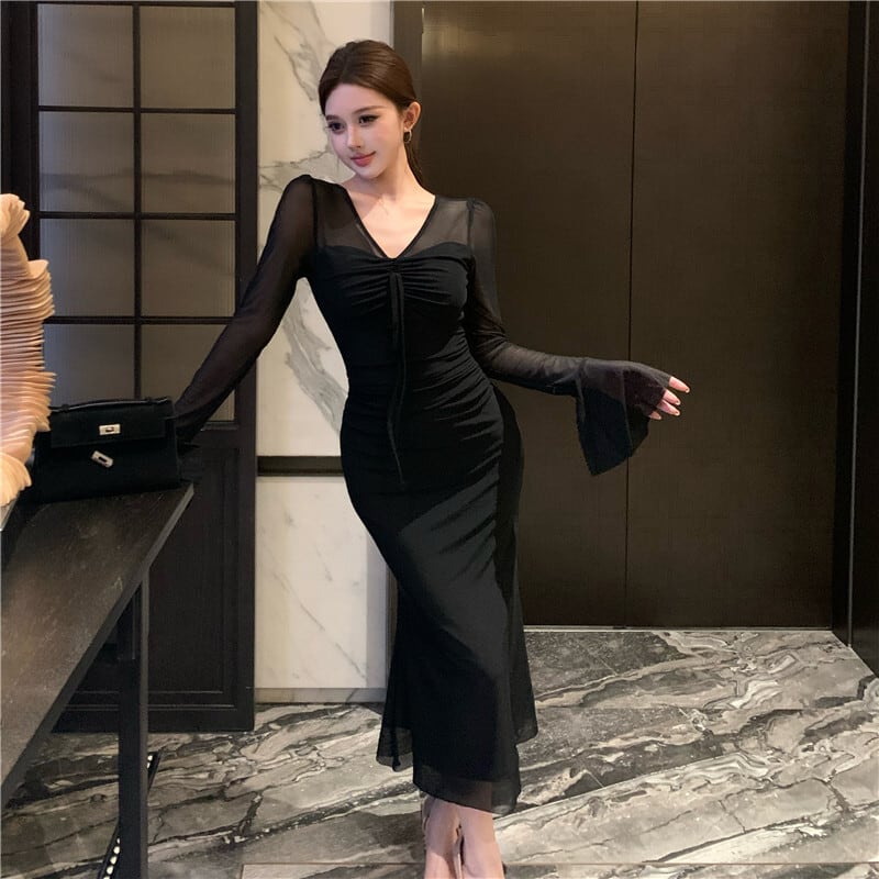 【dress】Vネックチュールワンピース Q7873