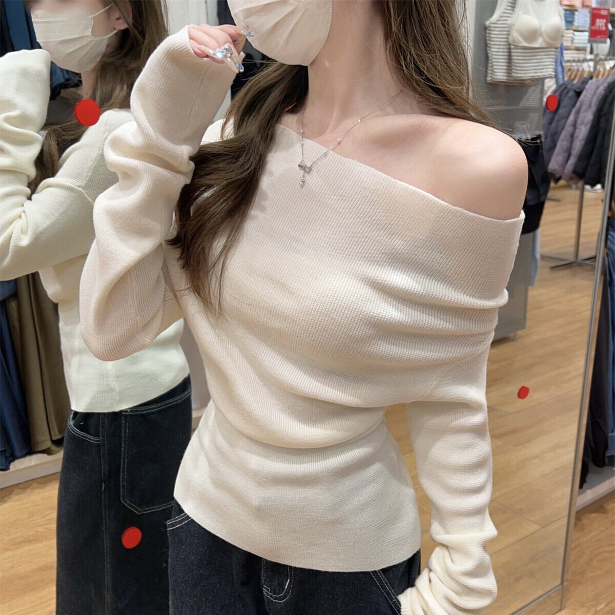 【tops】オフショルダーニットトップス　M29638