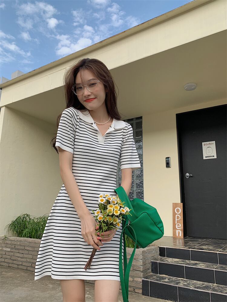 【dress】韓国風スウィートVネック着痩せストライプ柄ニットワンピース G0210