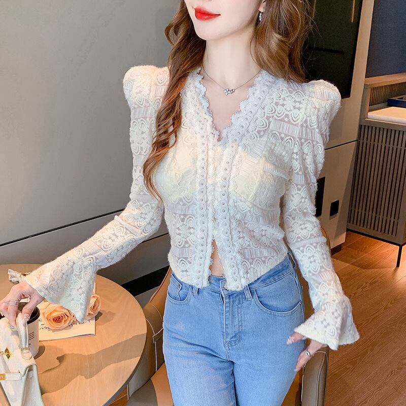 【tops】Vネックレーストップス　M27417