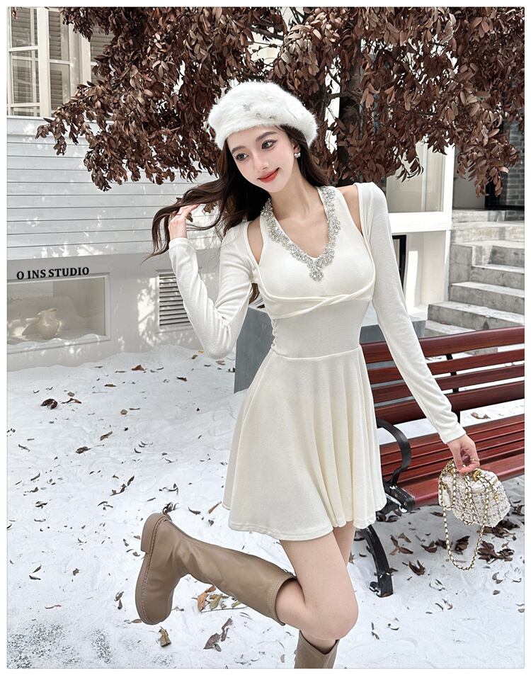 【dress】ビジューデートワンピース　M27418