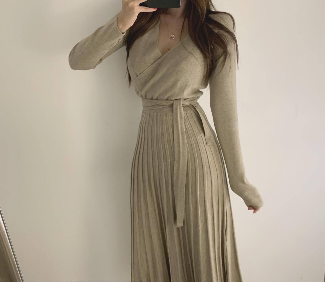 【dress】エレガント早い者勝ち 気質満点レトロ着痩せVネックニットワンピース G1759