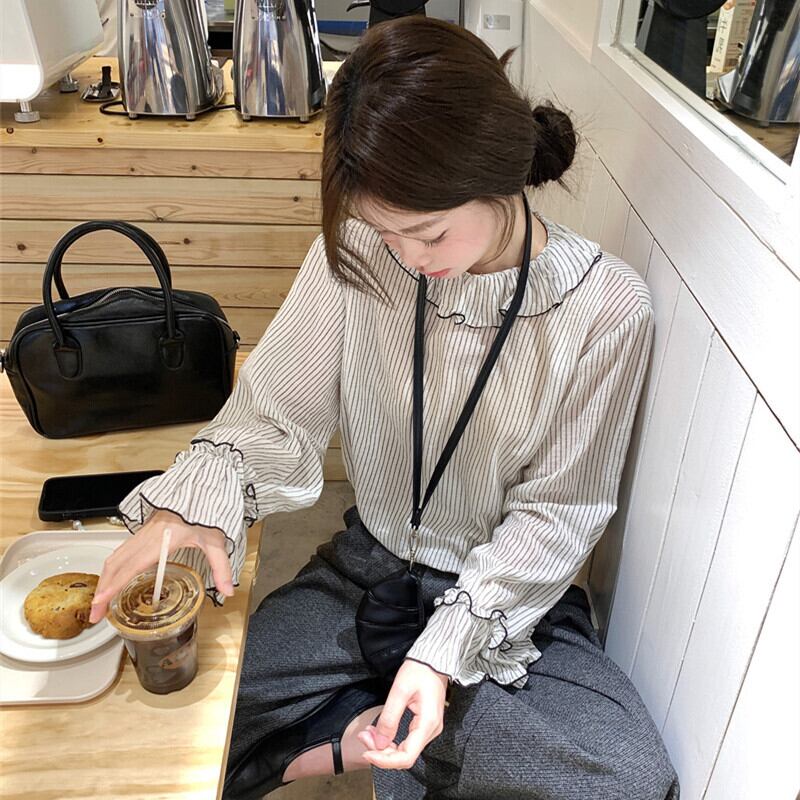 【tops】フリルシャツトップス　M29452