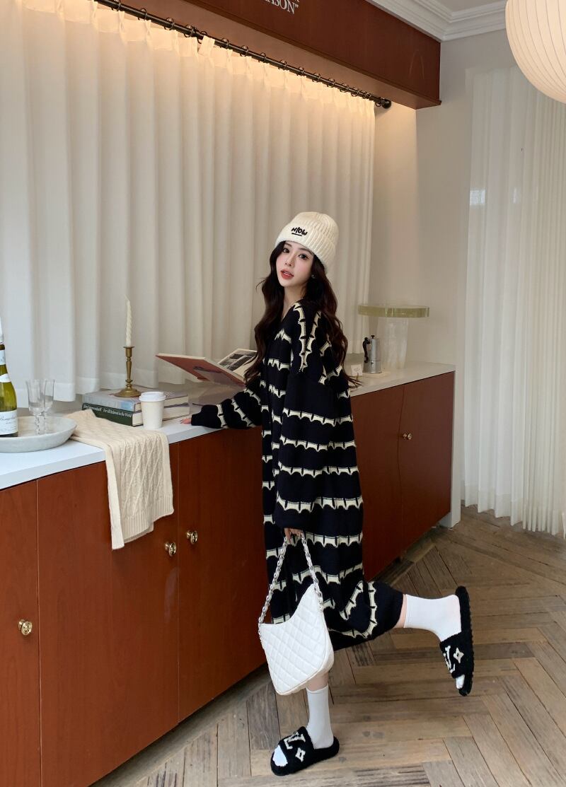 【dress】ボーダー柄ニットワンピース　M28377