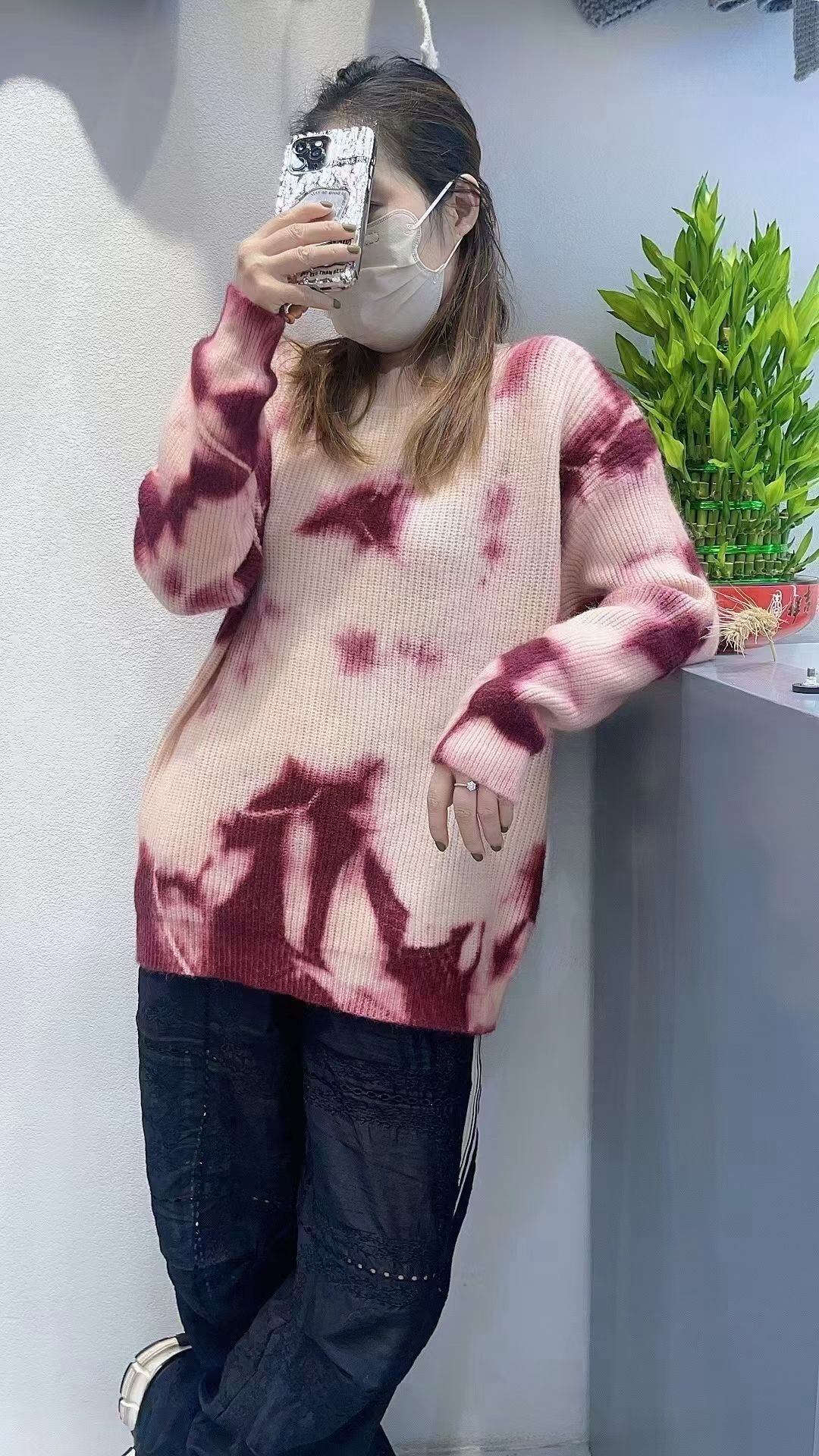 【tops】クルーネックニットセーター　M18506