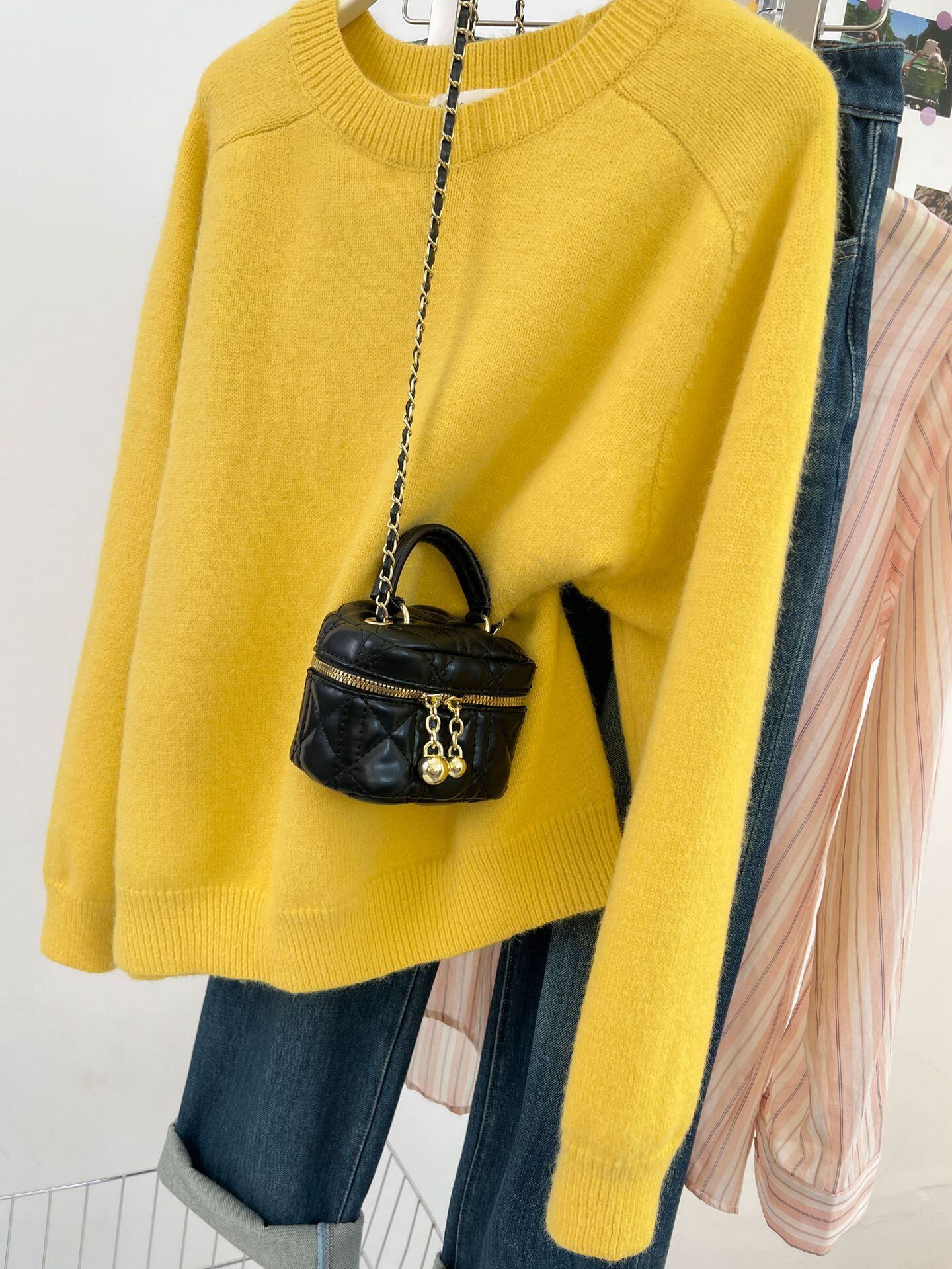 【tops】クルーネックニットセーター　M29318
