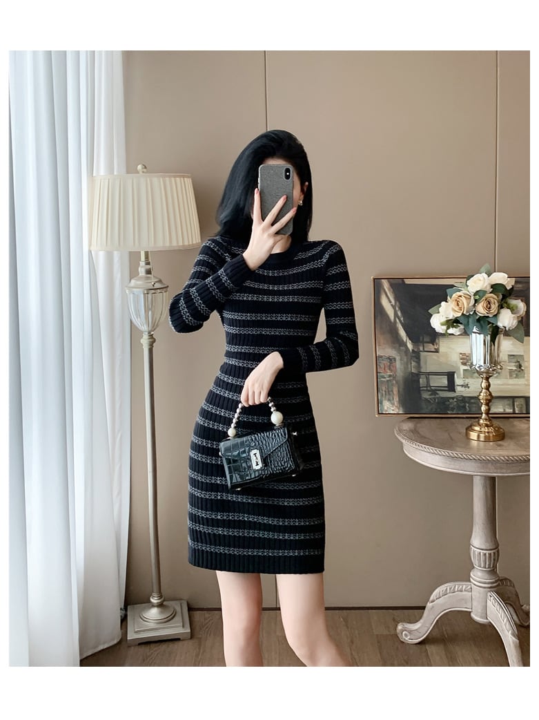 【dress】ボーダー柄ニットワンピース　M25370