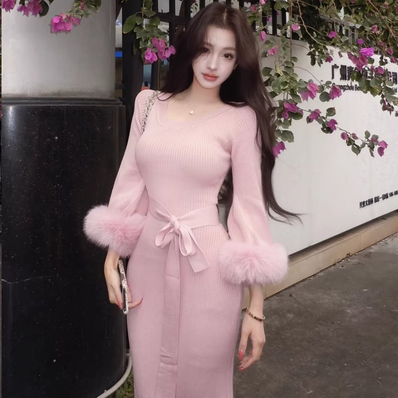 【dress】袖ファーロングニットワンピース Q7811