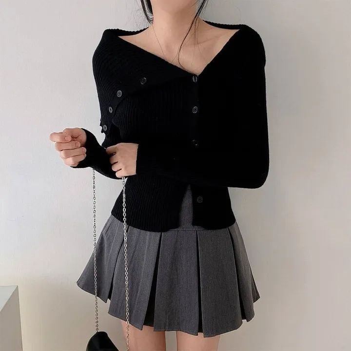 【tops】ボタンデザインニットトップス　M26662