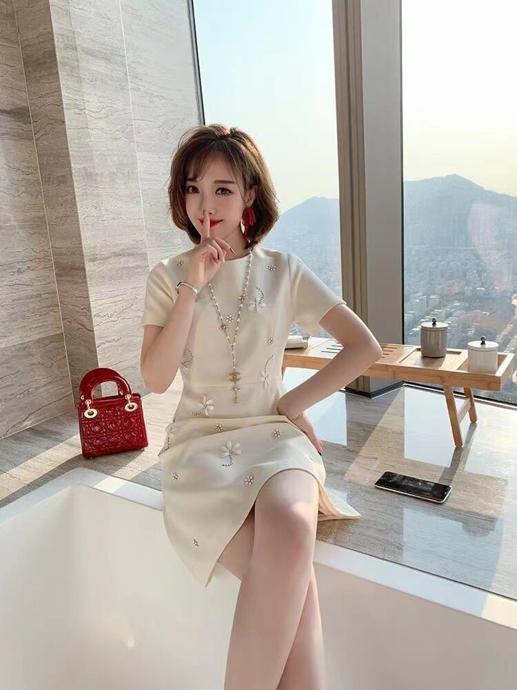 【dress】美感いっぱいラウンドネック半袖無地ビーズ飾り披露宴二次会韓国ファッションワンピースF2186