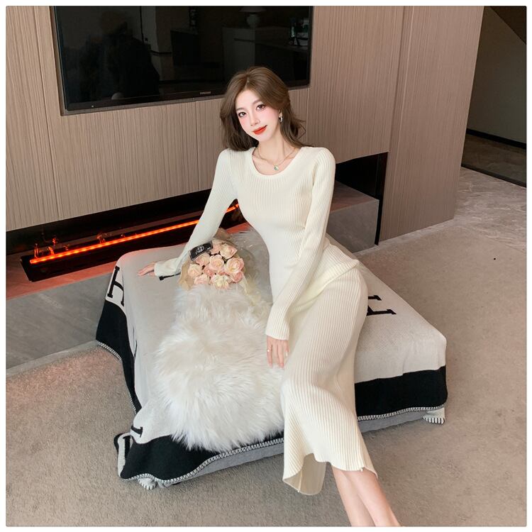 【dress】スリットニットワンピース　M18816