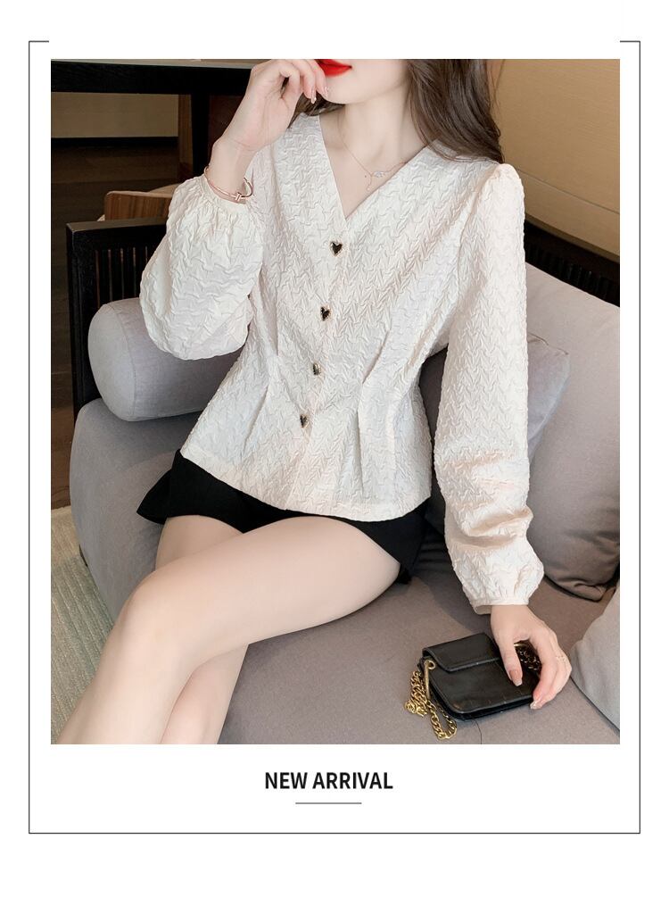 【tops】Vネックシャツトップス　M28618
