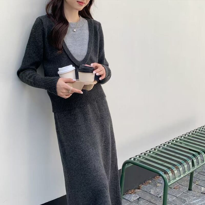 【set】フェイクレイヤードニットトップス×ロングスカートセット Q7168