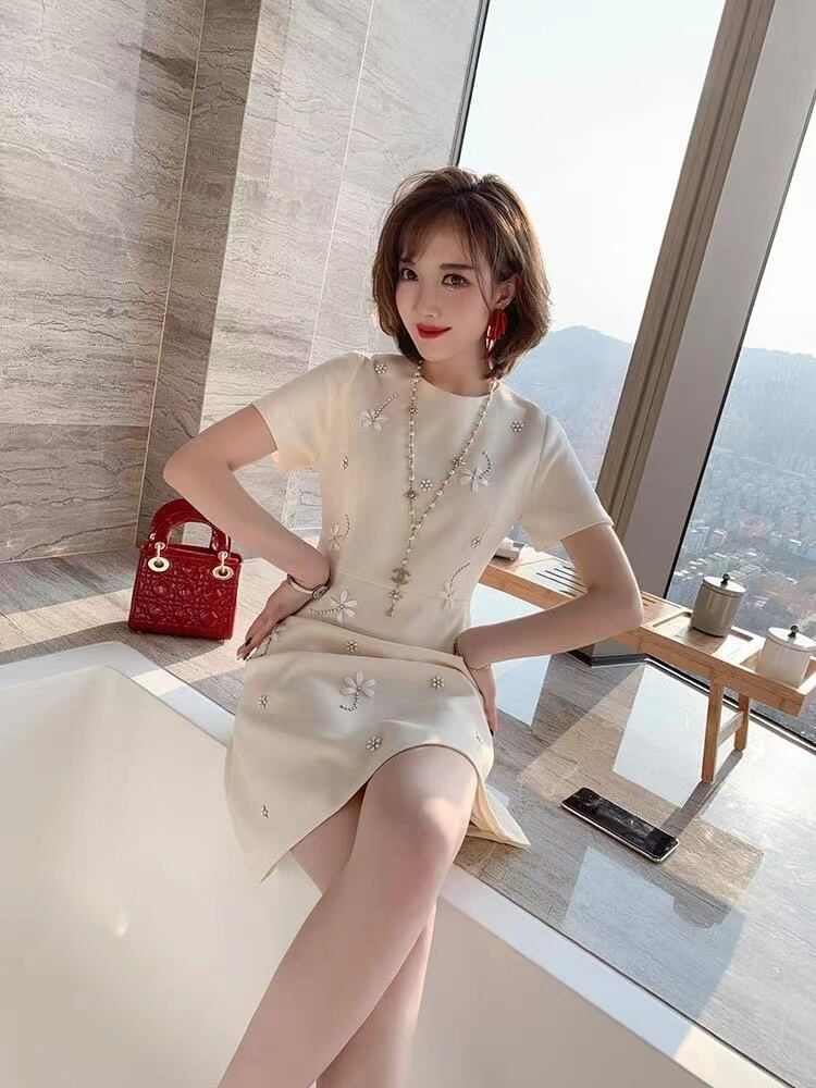 【dress】美感いっぱいラウンドネック半袖無地ビーズ飾り披露宴二次会韓国ファッションワンピースF2186