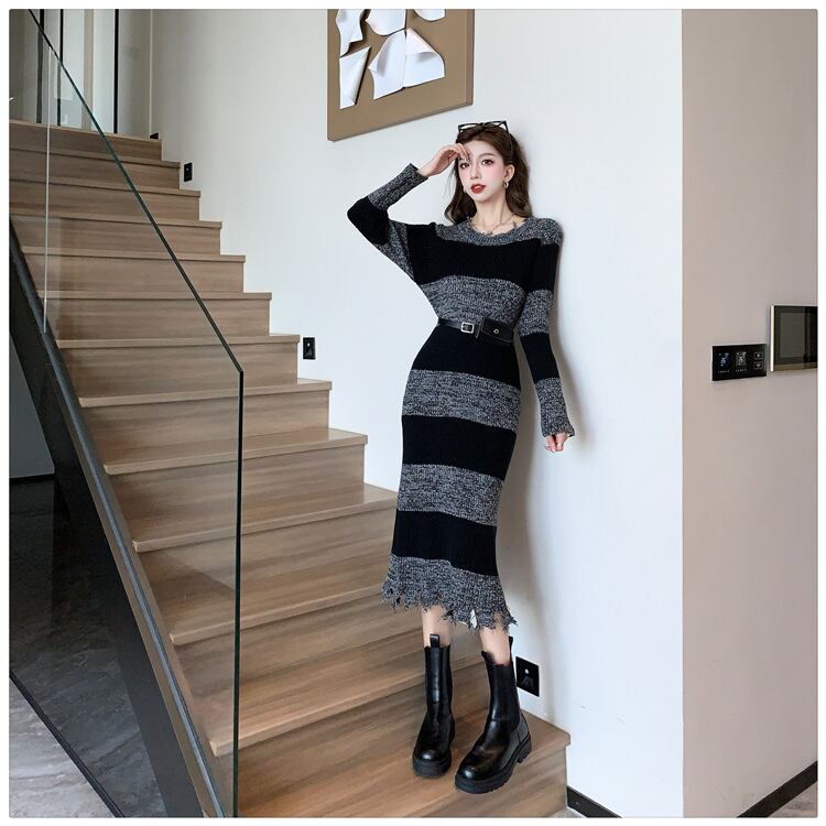 【dress】ボーダー柄ニットワンピース　M18572
