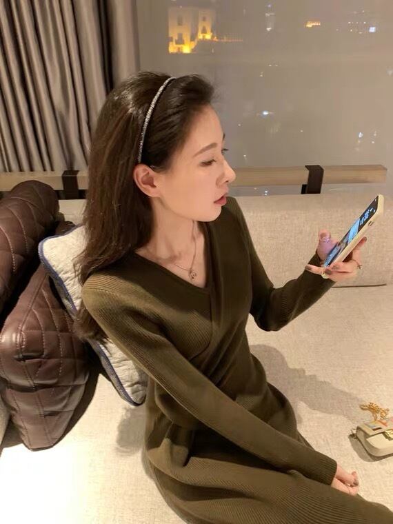 【dress】上品な質感!気質満点レトロ高品質秋冬新作体型カバーニットワンピース G3357