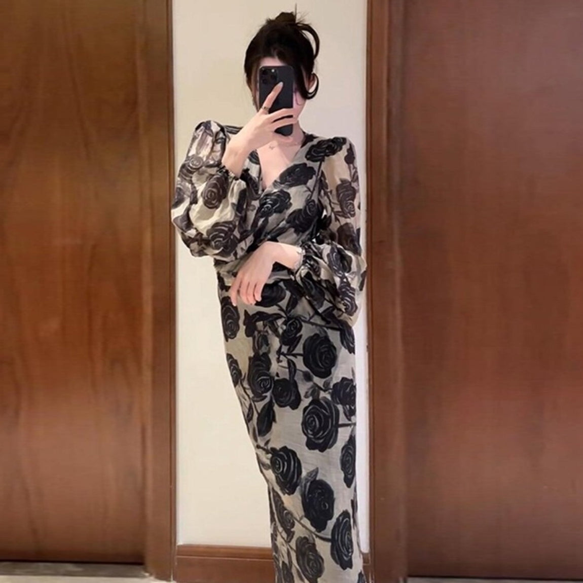 【dress】フランス風プリントVネックデートワンピースG23637