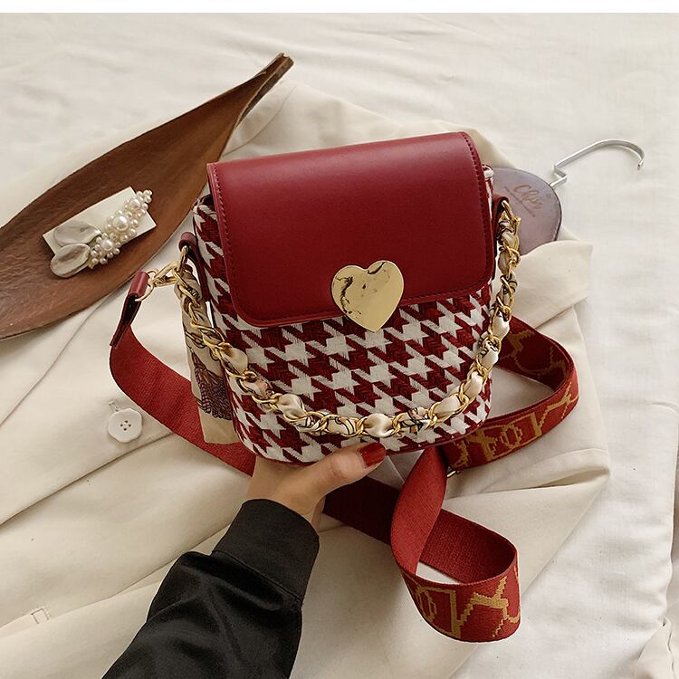 【小物】金属飾り肩掛けハンドバッグ切り替えエレガントチェーンバッグ