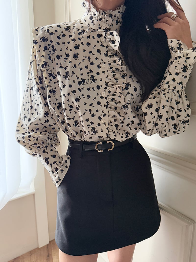 【tops】フリル花柄ブラウス　M29581