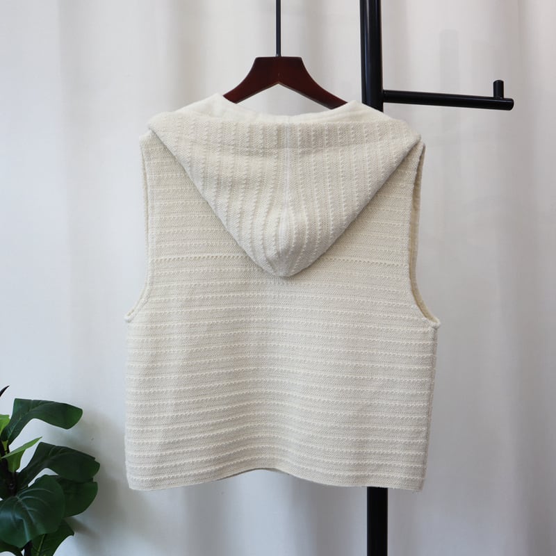 【tops】ニットベスト　M26172