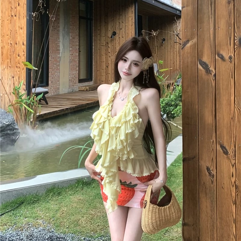 【tops】ホルターネックフリルトップス Q8527