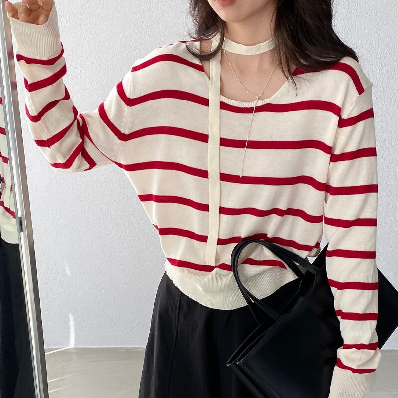 【tops】スカーフ付きボーダー柄ニットトップス Q8284
