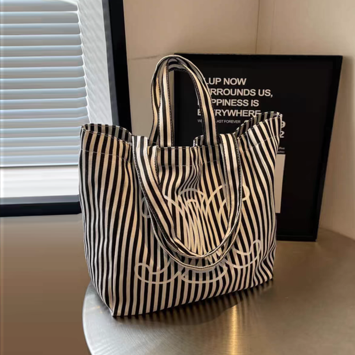 【小物】大容量ハンドバッグG21590