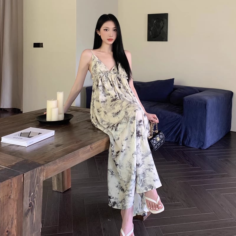 【dress】花柄キャミワンピース Q8319