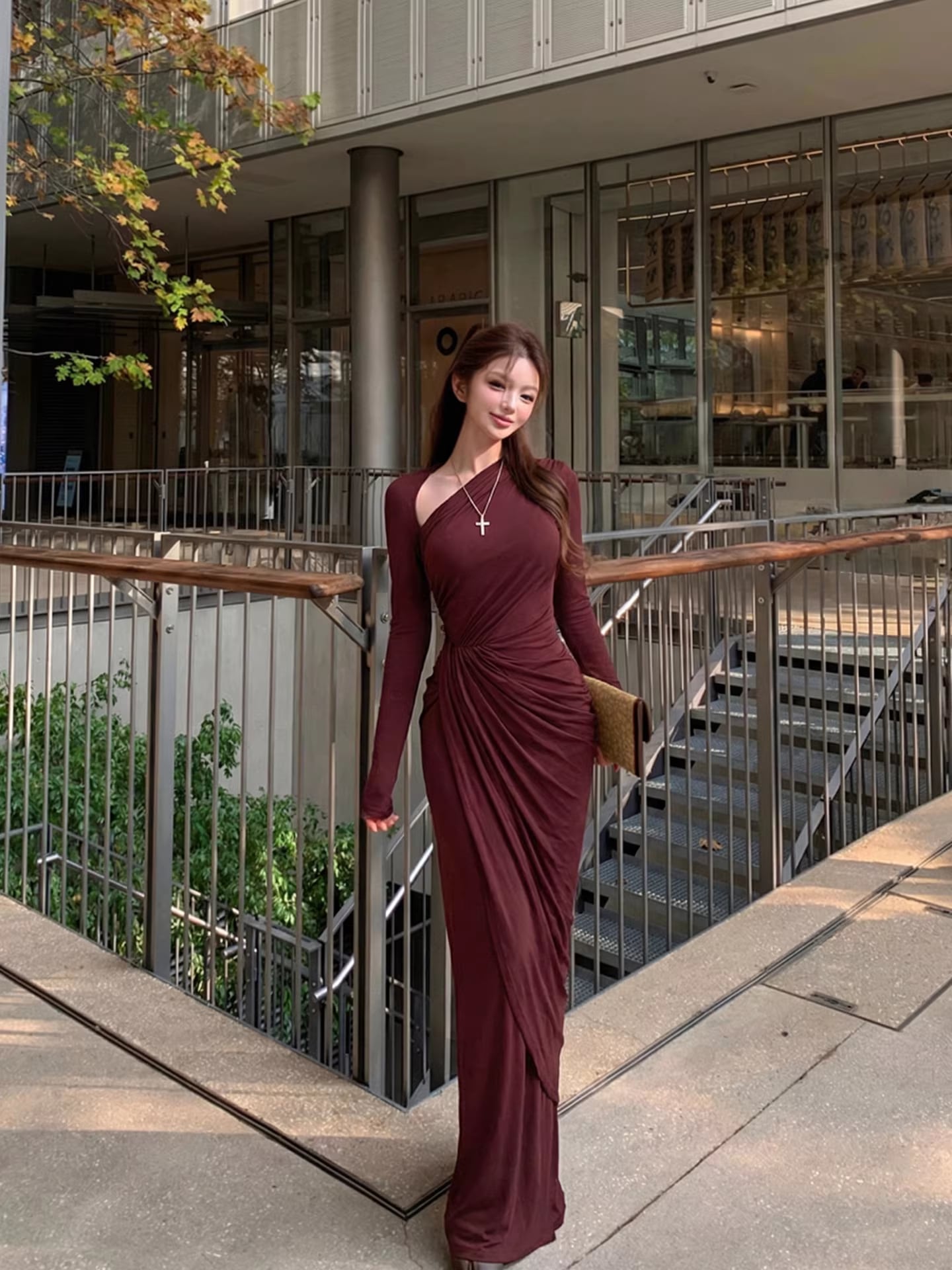 【dress】スリット入れギャザーデザインロングタイトワンピース Q8012