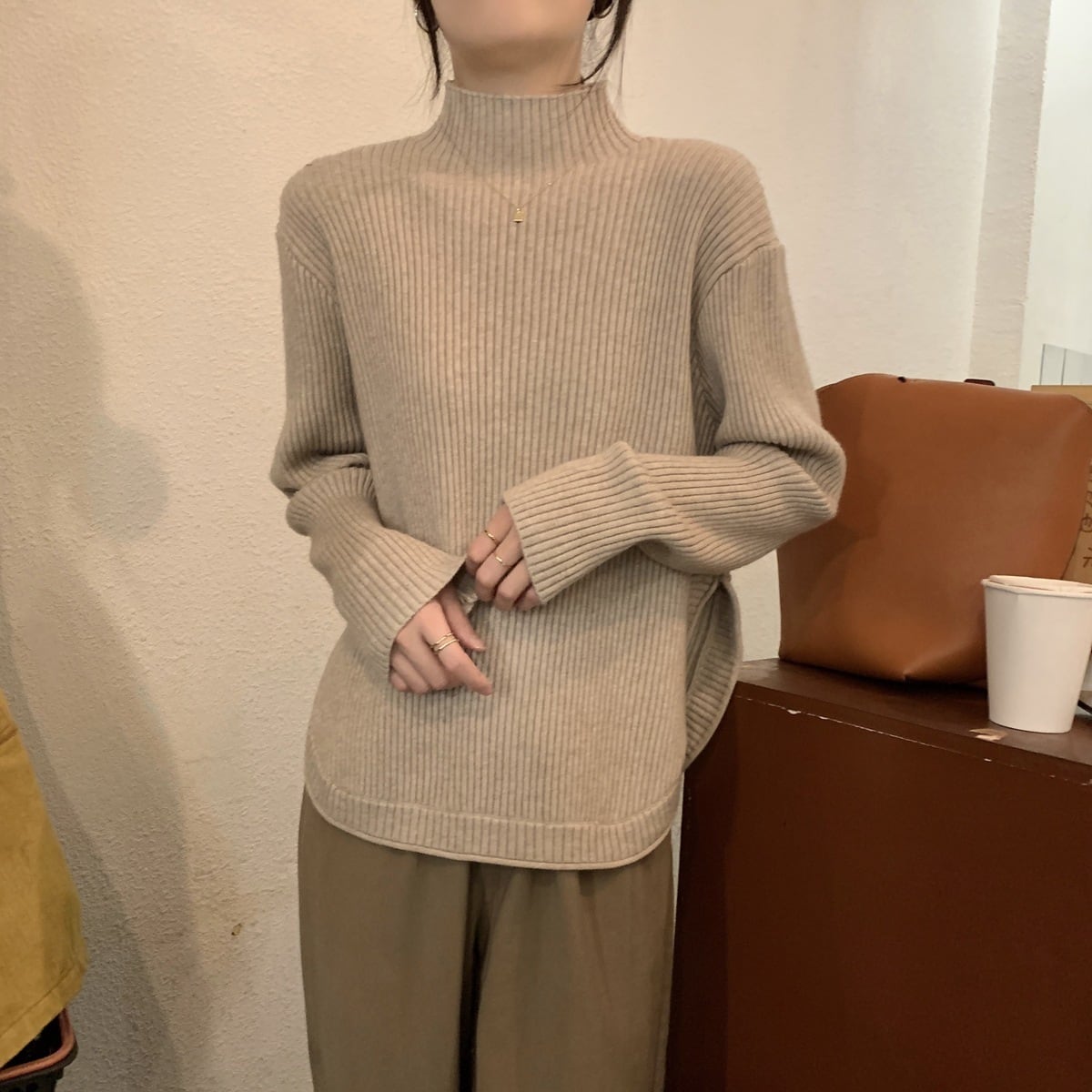 【tops】スリットニットセーター　M27982