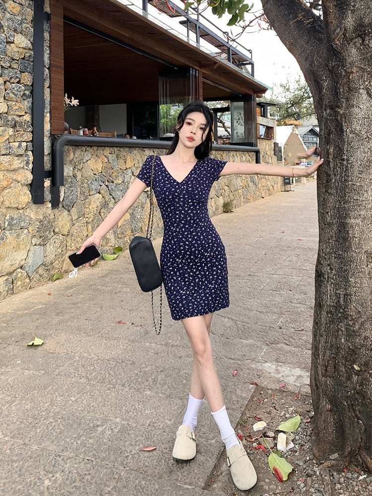 【dress】Vネック花柄タイトワンピースG21571