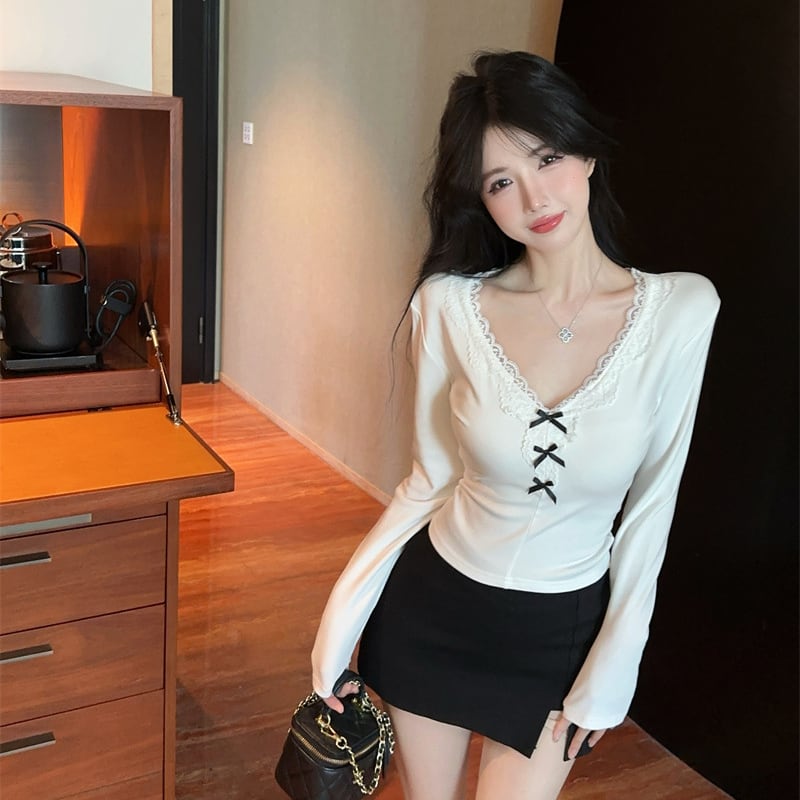 【tops】Vネックレースドッキングトップス Q7107